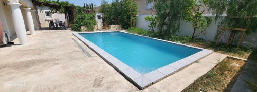 Pose d'une membrane PVC armé : l'avant / après d'un bassin transformé et modernisé